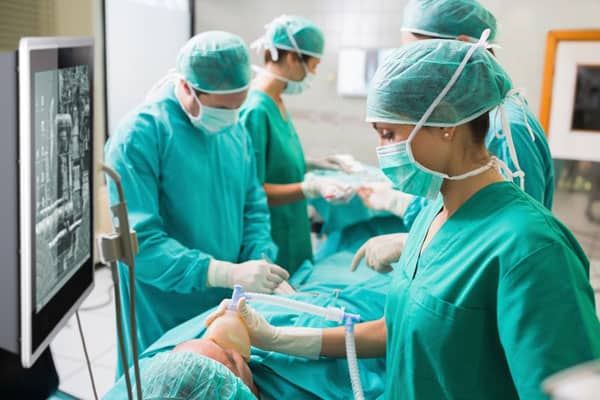 Kliniken & Medizintechnik